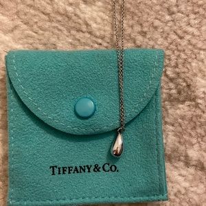 Sterling silver Tiffany teardrop necklace